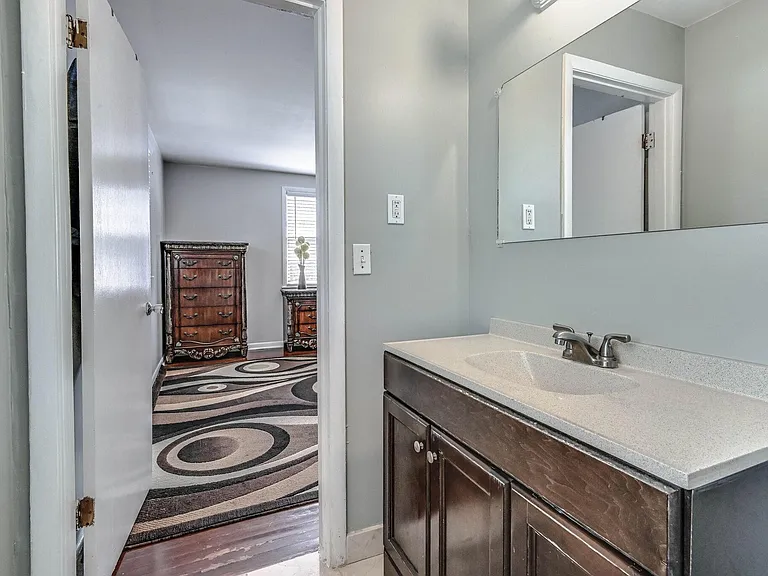 655 Harding Pl — Photo 37