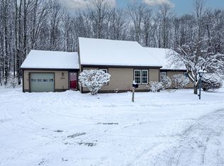 214 Coombs Rd, Manchester Center, VT 05255