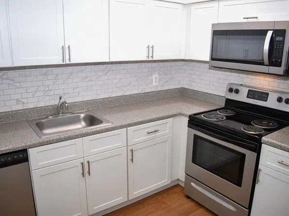 Valley Stream Apartments