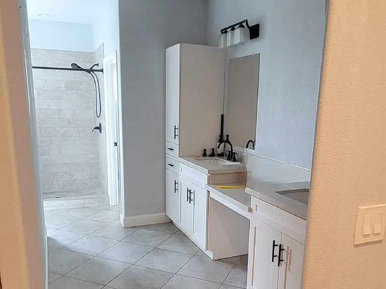 719 Morales Ct — Photo 14