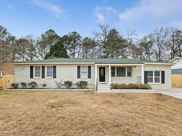217 Blossom St, Goose Creek, SC 29445