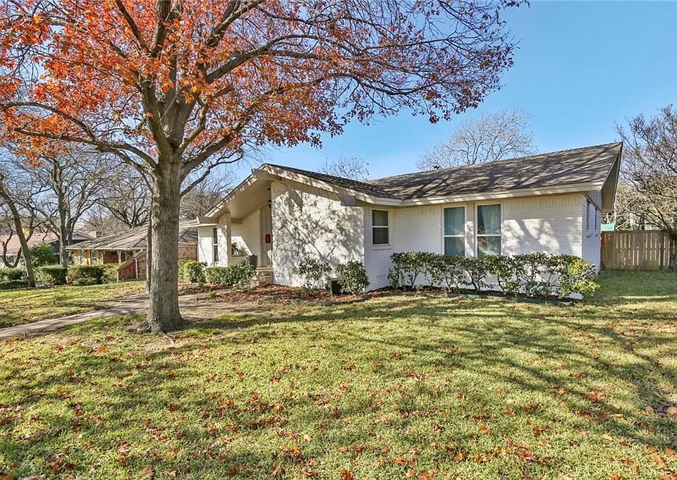 1st image of 8905 Forest Cliff Dr