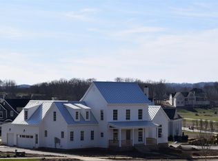 8600 Shortleaf Ct, College Grove, TN 37046