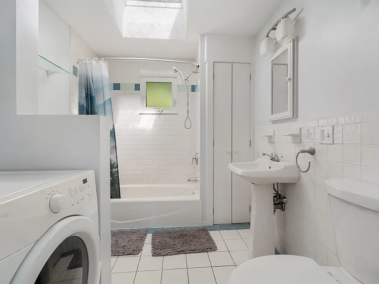 55 Waterhouse St #55 — Photo 22