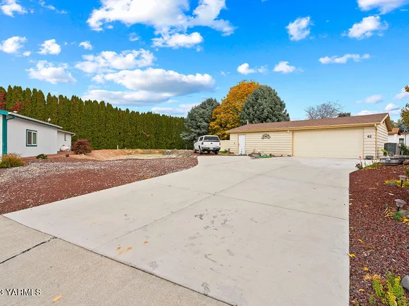 3701 Gun Club Rd Unit 42, Yakima, WA 98901