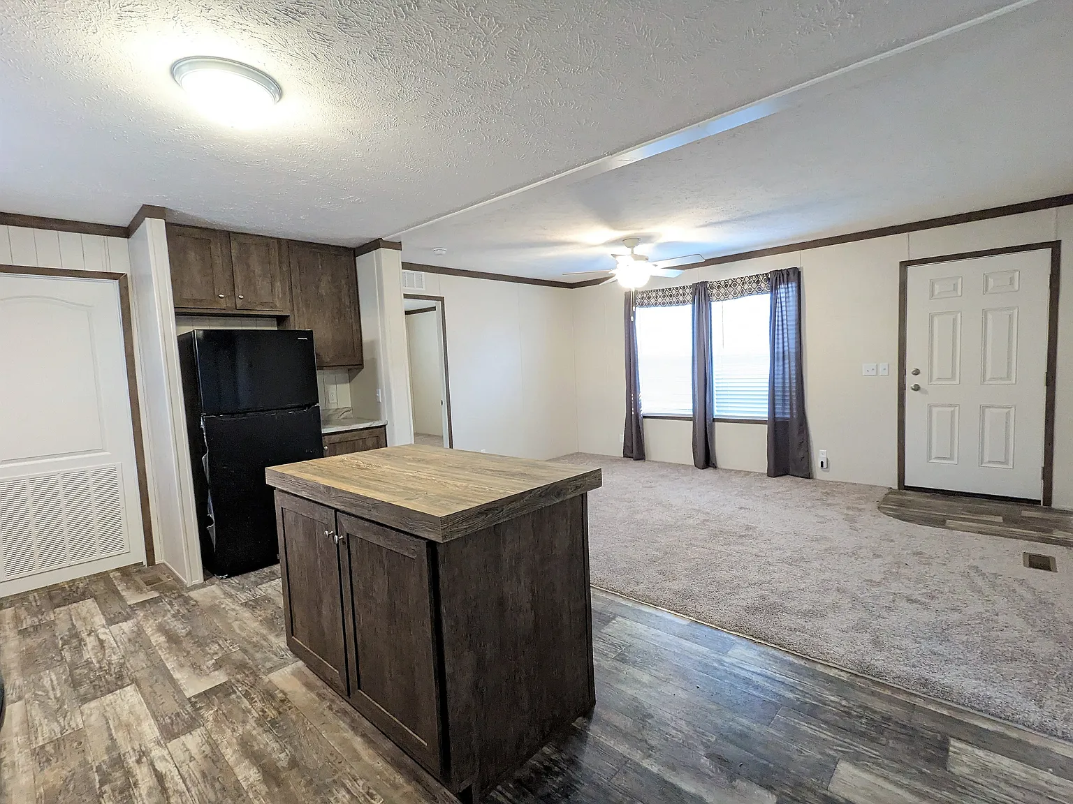 You'Ll Love This Home! — Photo 2