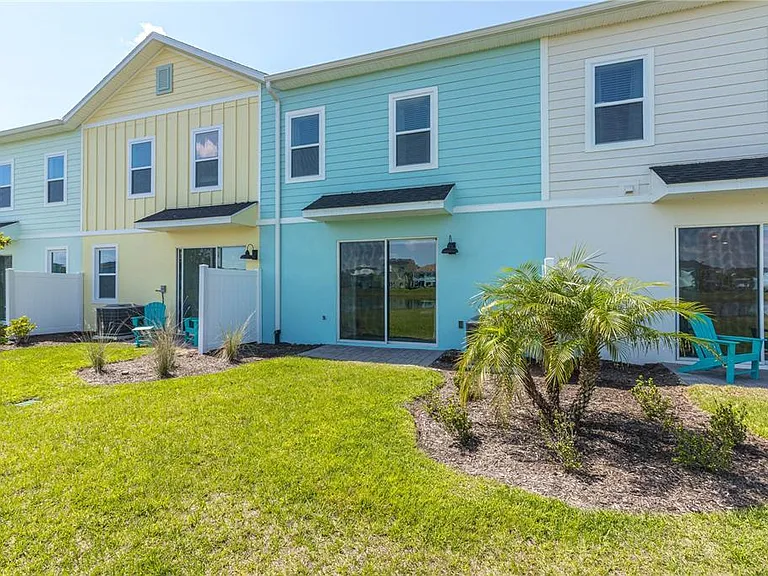 3025 Caribbean Soul Dr — Photo 21