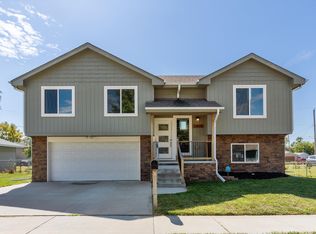 2815 4th Ave, Council Bluffs, IA 51501