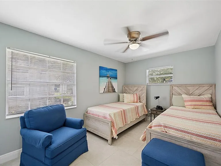 536 Hibiscus Way #7-B — Photo 16