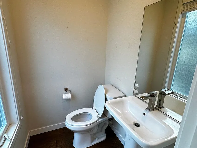 6642 SE 16th Ave — Photo 13