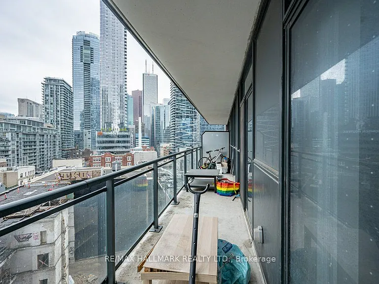 99 John St #1006 — Photo 16