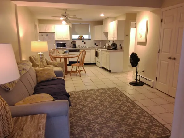 (undisclosed Address), Watertown, MA 02472