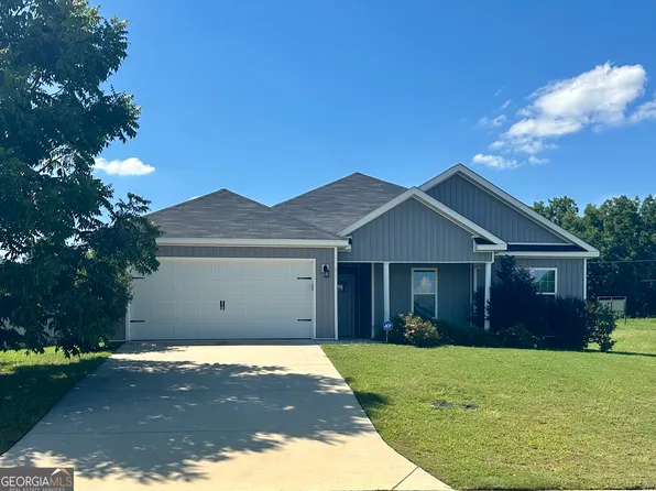 103 Cole Dr, Hawkinsville, GA 31036