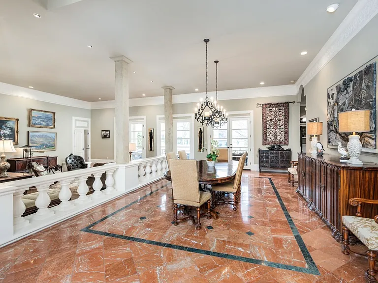 Dining room