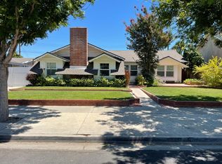11572 Donovan Rd, Los Alamitos, CA 90720