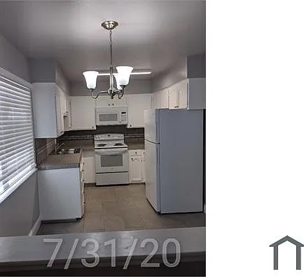2266 W Princeton Ave — Photo 5