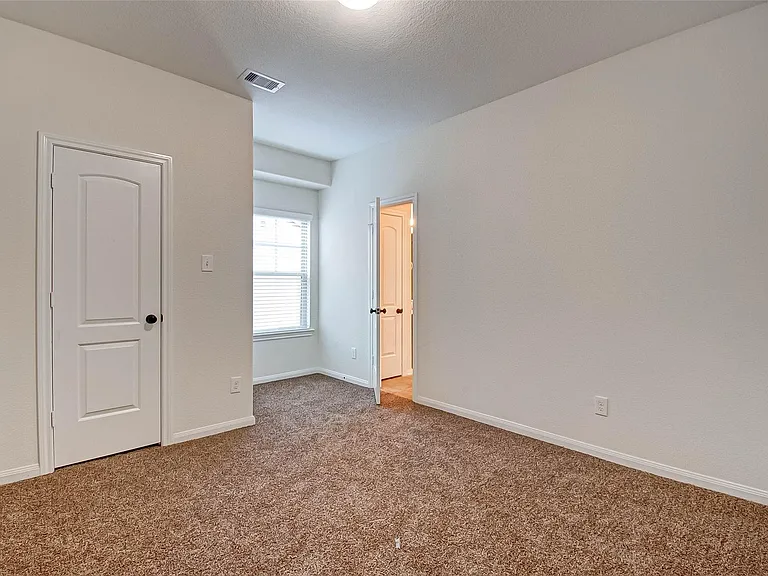 20 Cheswood Manor Ct — Photo 12