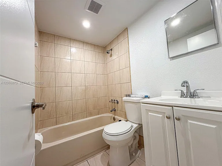 7110 Custer St #1 — Photo 14