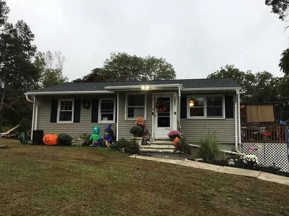 1 Evening Star Dr, Seymour, CT 06483