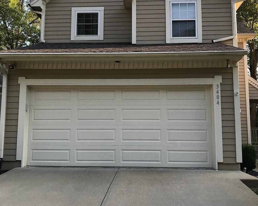 1st image of 3404 Oxford Pl