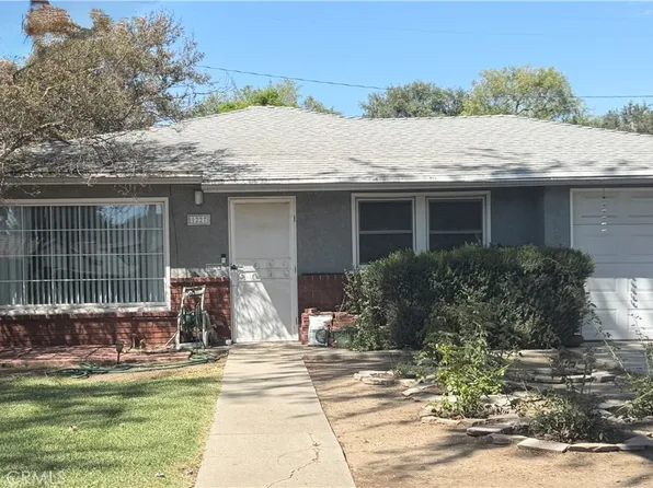 1227 Grove Pl, Fullerton, CA 92831