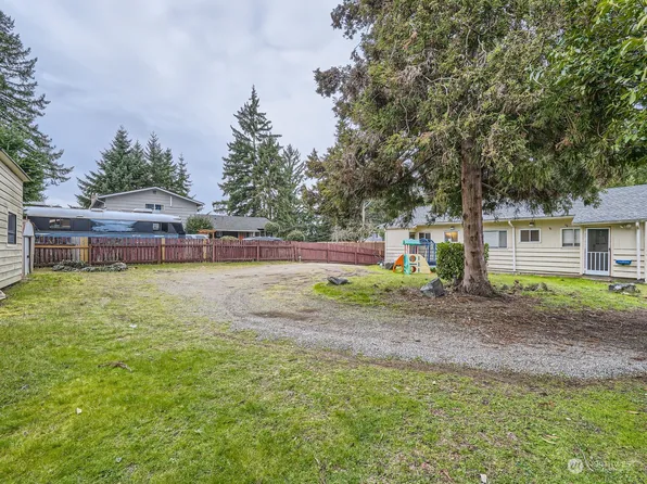 7112 35th Street W #7114, University Place, WA 98466