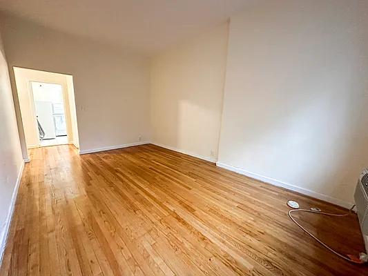 Rented by Highline Residential | media 13