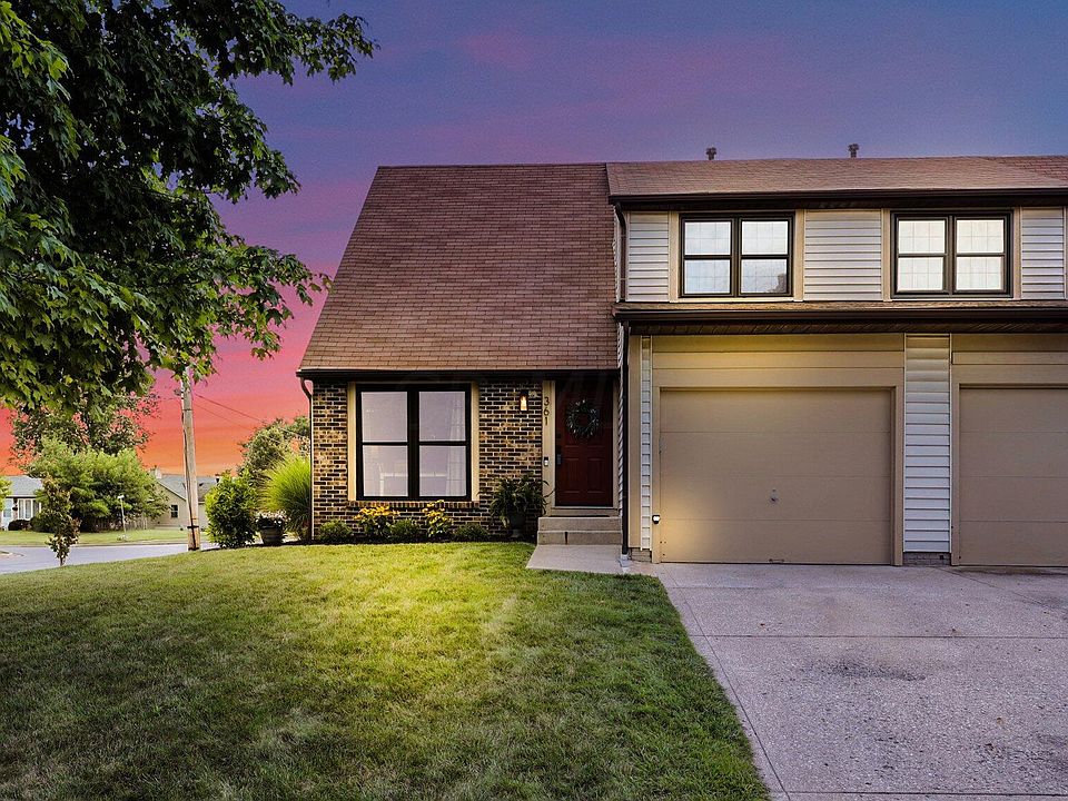 1st image of 361 Macintosh Way