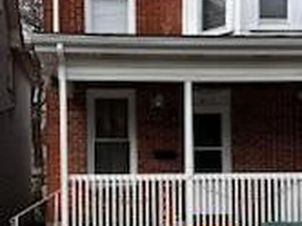 202 1/2 Park St, Waynesboro, PA 17268