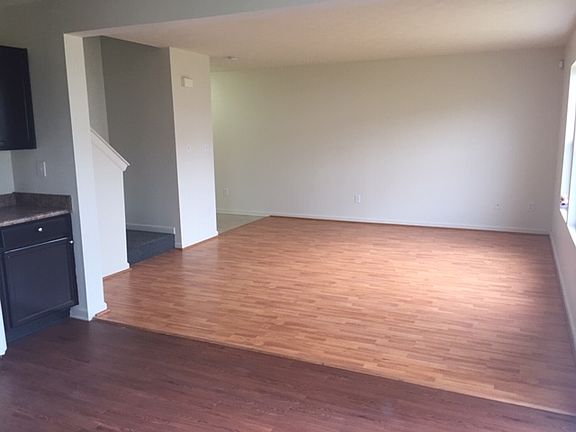 4th image of 4079 Tahoe Dr
