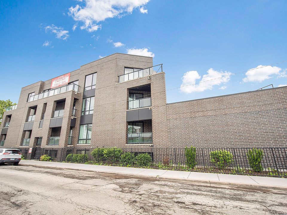 1st image of 2034 N Avondale Ave APT 3E