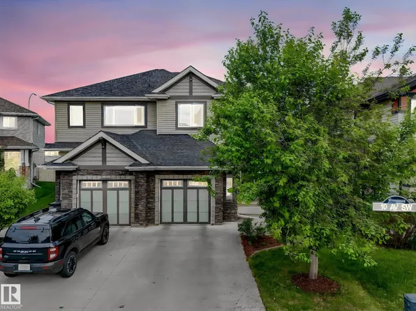 16124 10th Ave SW, Edmonton, AB T6W 2G9