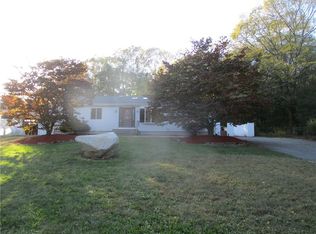 85 Mill St, Johnston, RI 02919