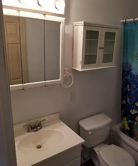 3064 Louise Ln — Photo 11