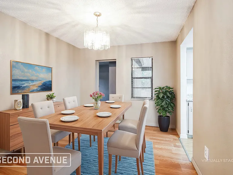 8262 Norbert St — Photo 3