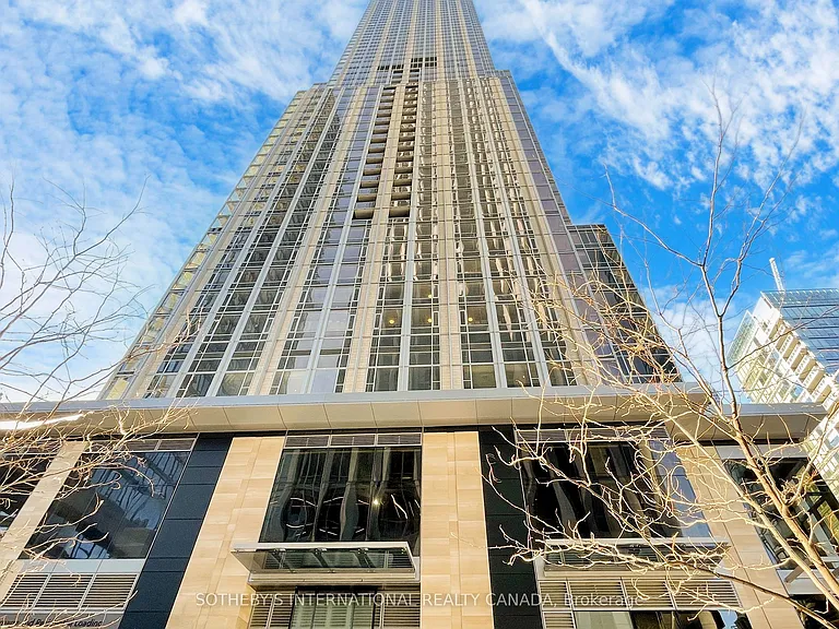 11 Yorkville Ave #2112 — Photo 3