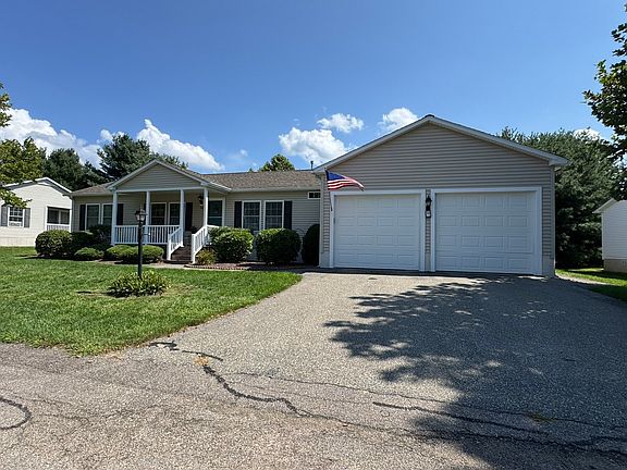 2nd image of 61 Brookstone Dr