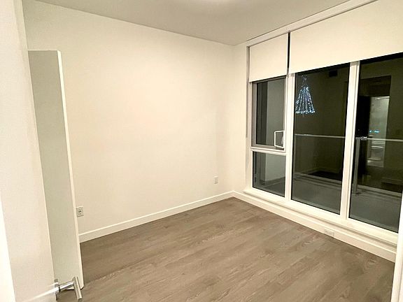 3rd image of 555 Sydney Ave #11XX