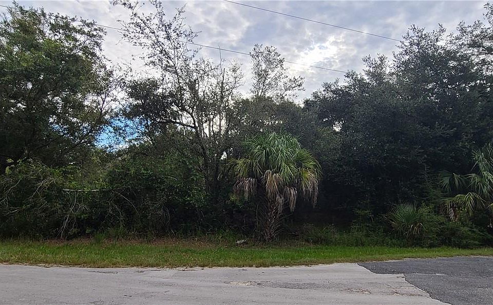 2nd image of 9899 N Marigold Point
