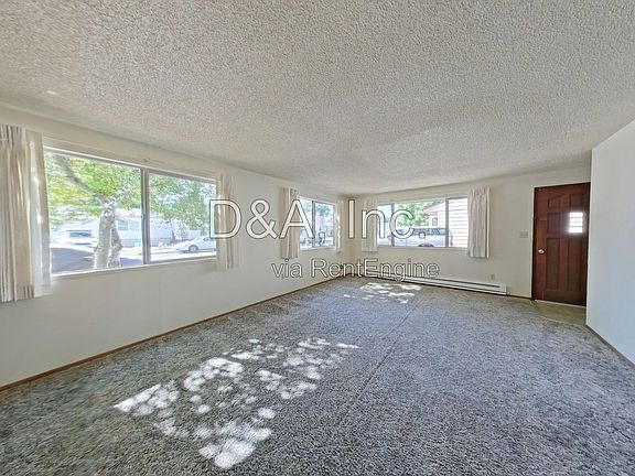 3rd image of 905 NW 27th St