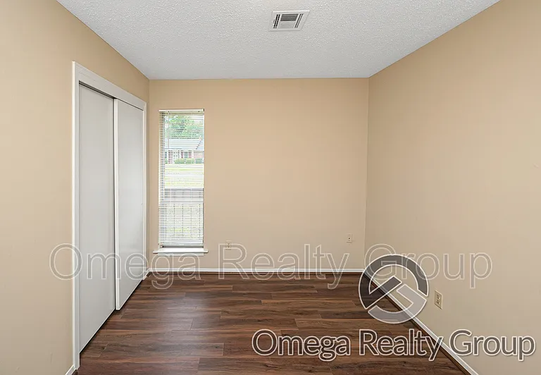 4078 Strathmore Dr — Photo 24