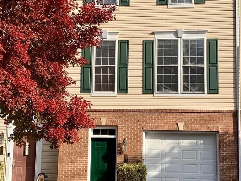 816 Fairview Village Ct — Photo 7
