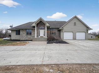 10310 Sharp Rd, Swartz Creek, MI 48473