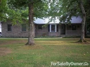 50 Archery Ln, Manchester, TN 37355