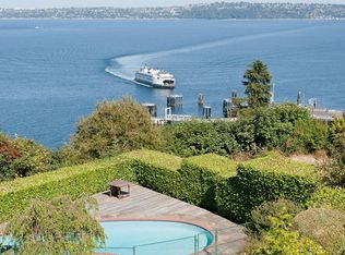 10610 SW Cowan Rd, Vashon, WA 98070