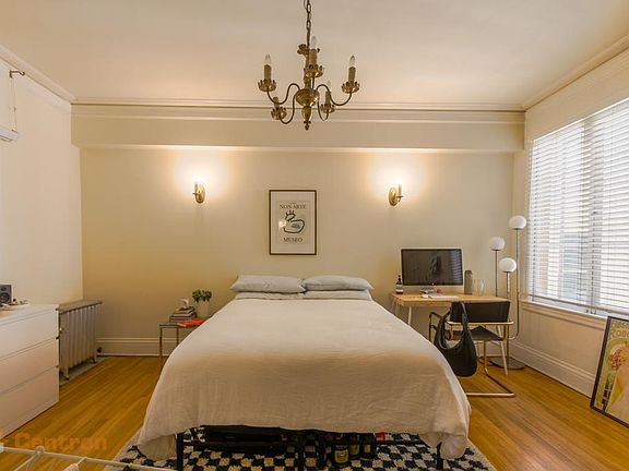 5th image of 1920 Sacramento St #8A