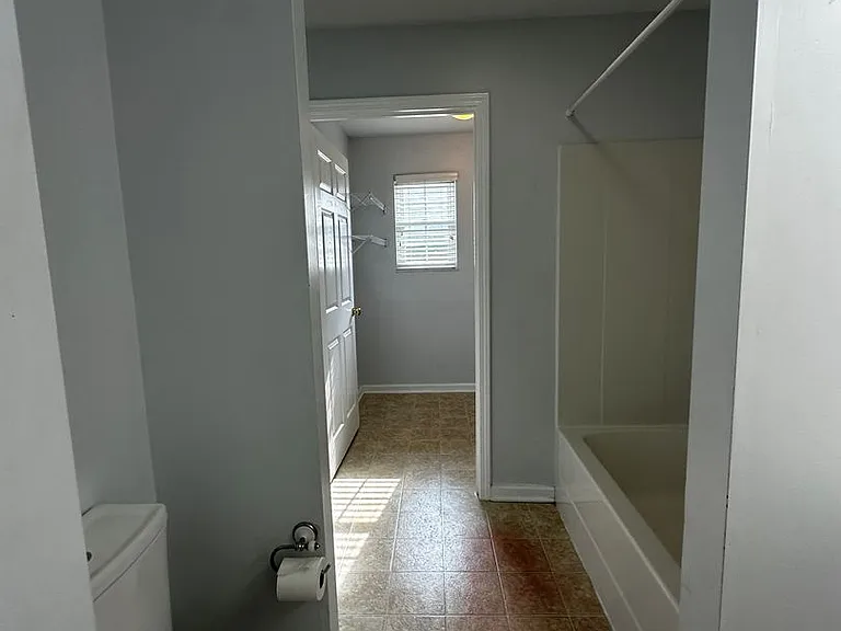 1643 Wood Song Ln — Photo 20