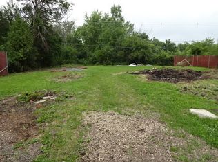 305 Barry Ave, Lockport, IL 60441