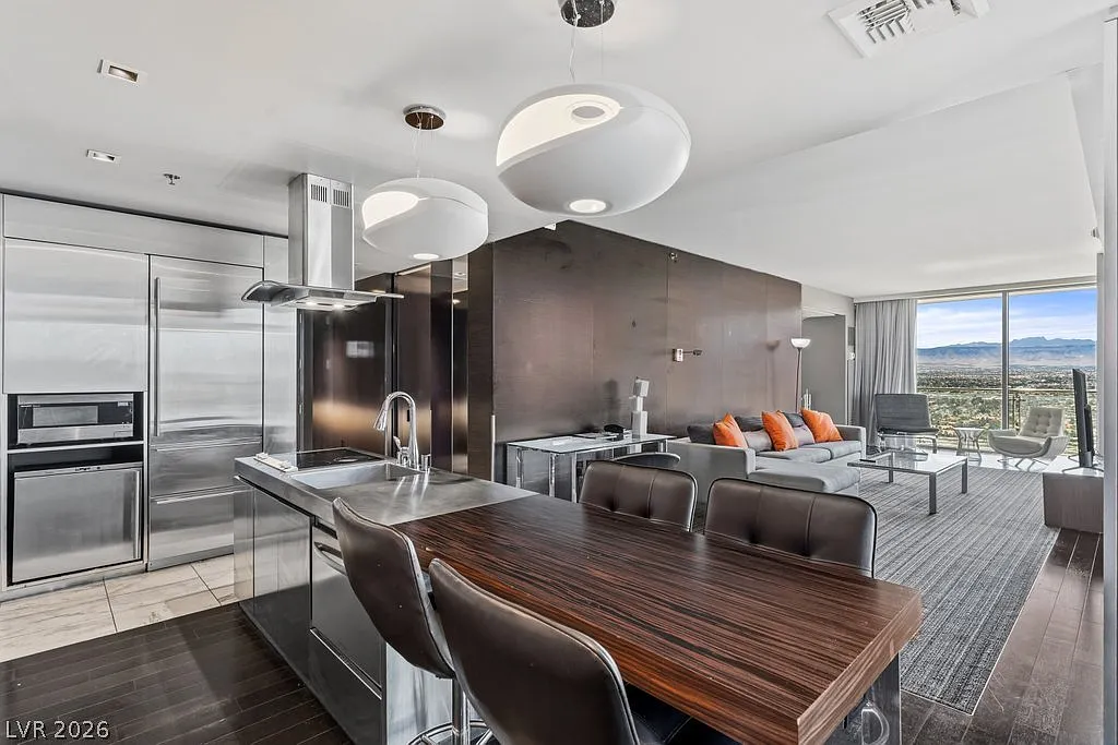 1 bed, 1220 sqft, $3,500 — Photo 4