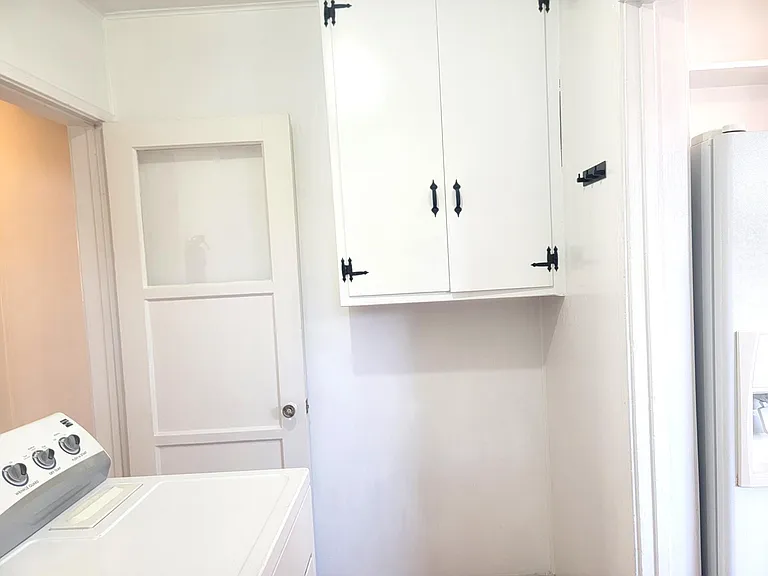 3831 Midway Ave — Photo 29